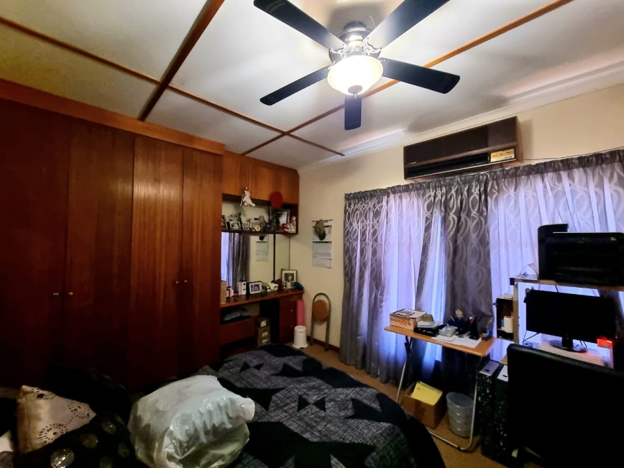 3 Bedroom Property for Sale in Riviera Northern Cape